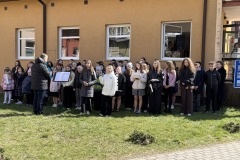 Chór szkolny podczas występu.